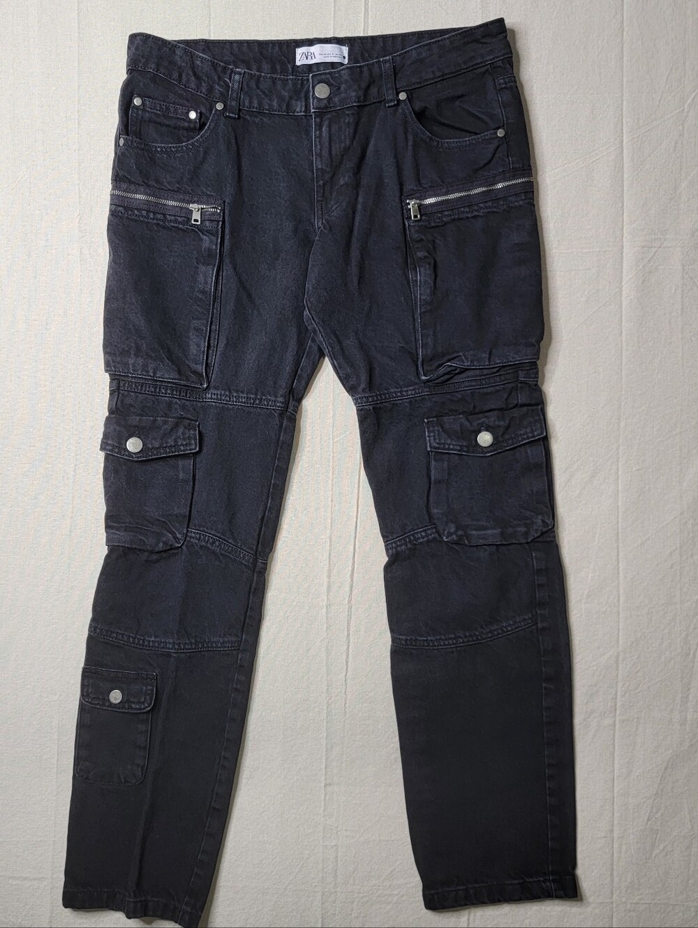 Zara Black Cargo Utility Jeans Size 8 High Rise Multi Pocket Straight Denim Edgy